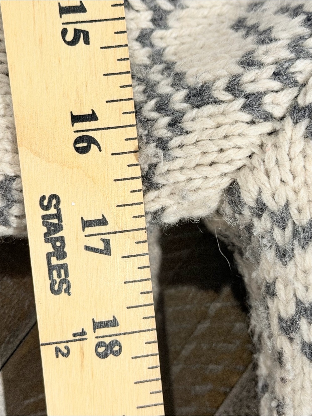 Roots Canada Fair Isle Maple Leaf Zip Cardigan Sweater – Women’s Small - Picture 5 of 5